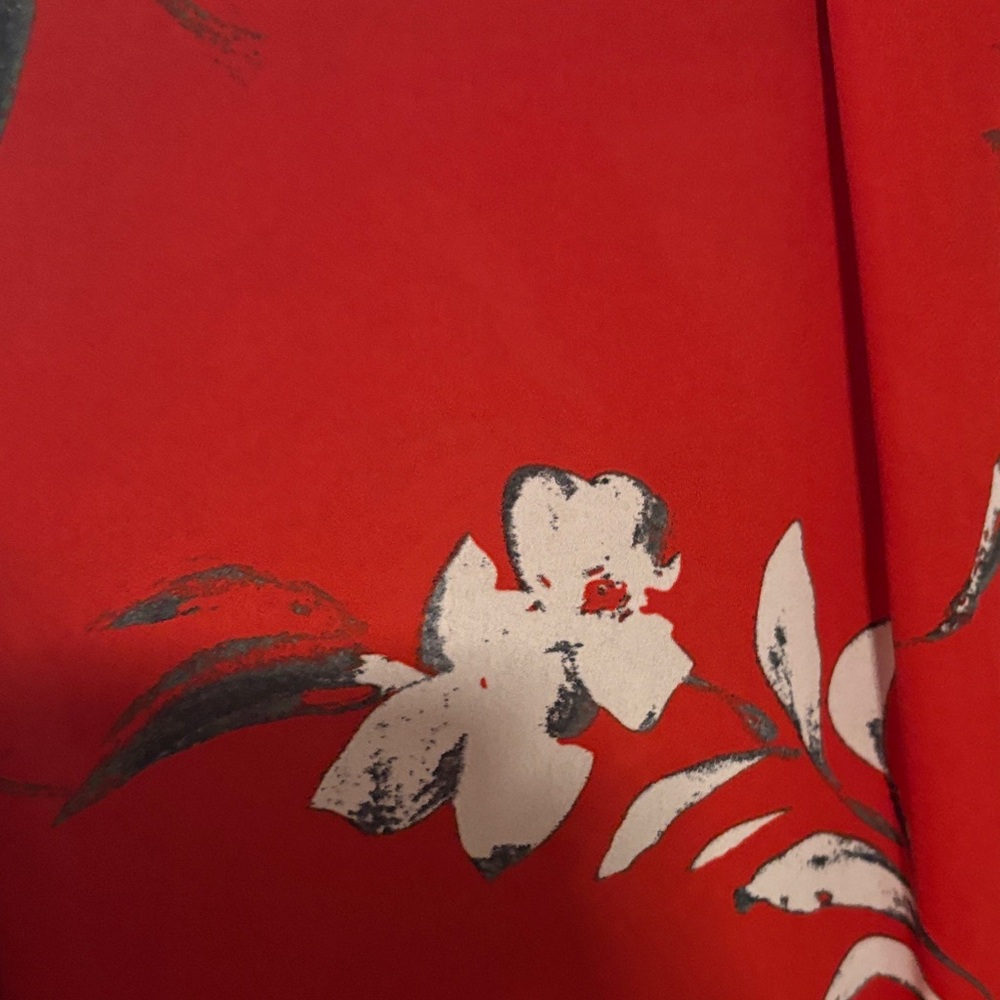 Violet & Claire Red and Black Floral Blouse - Picture 7 of 9